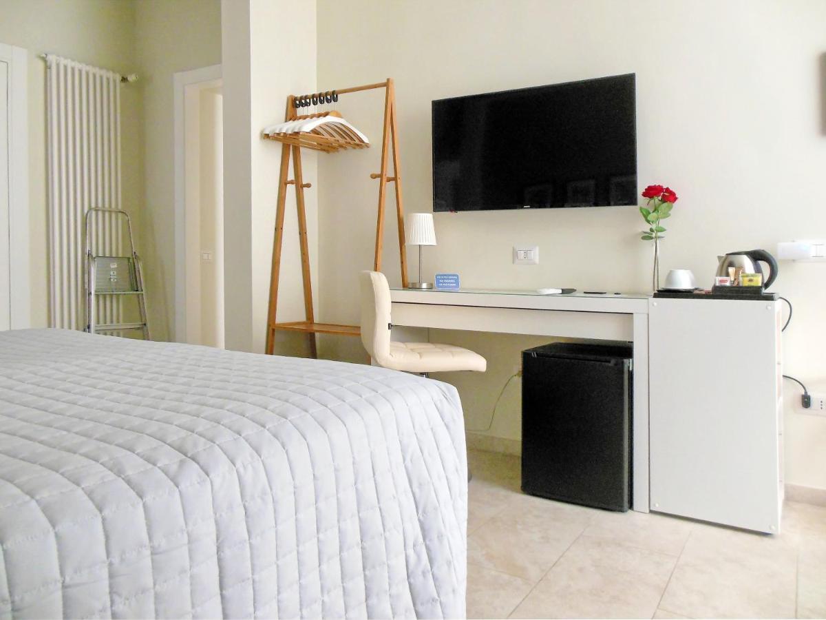 L'Ospite - Lifestyle Residence, Design Rooms Matera Eksteriør billede